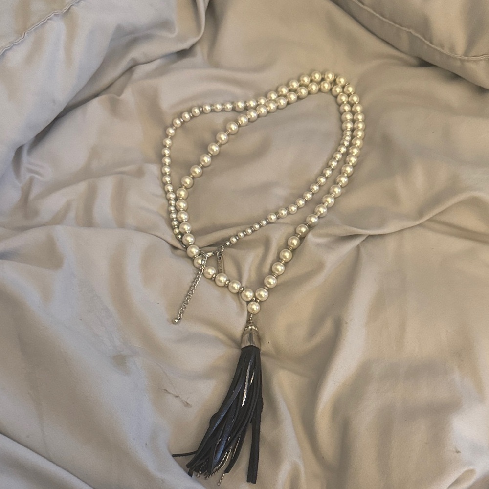 White House|Black Market Single Strand Elegant Pearl Necklace with Black Tassel